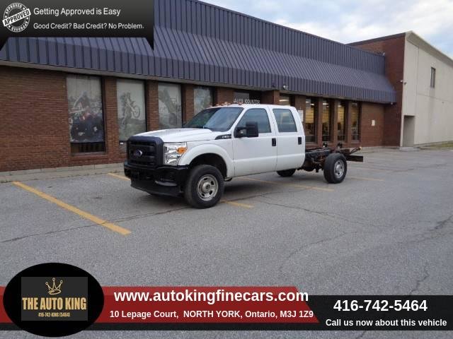 2015 Ford F-350 Super Duty Chassis XL Crew Cab 4WD