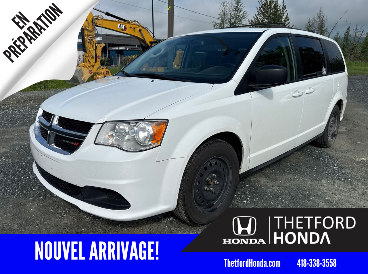 White 2018 Dodge Grand Caravan SXT FWD Minivan Front-Wheel Drive Automatic