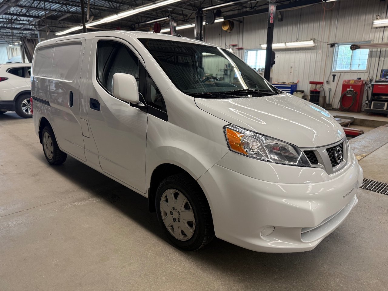 2021 Nissan NV200