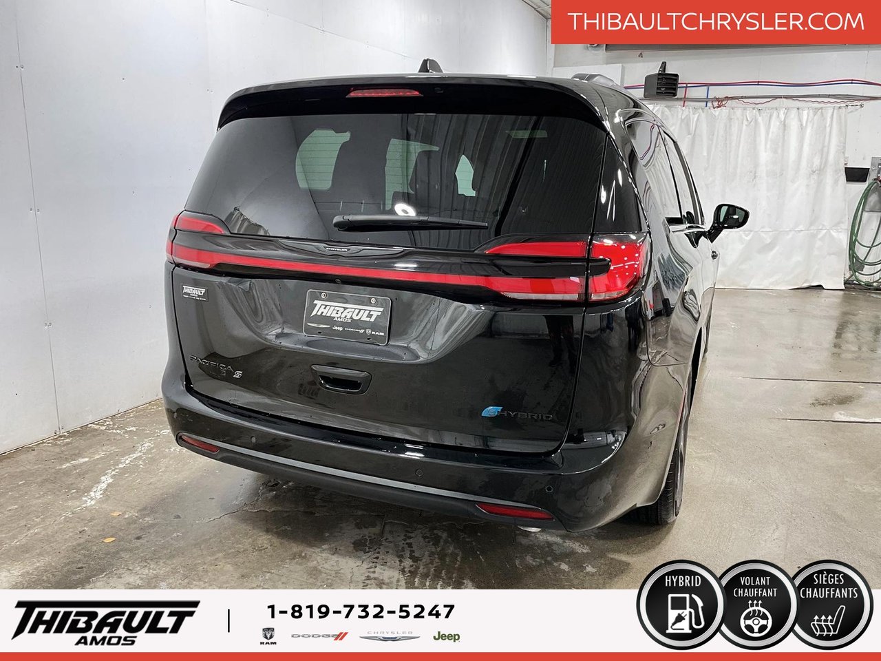 2024 Chrysler Pacifica Hybrid
