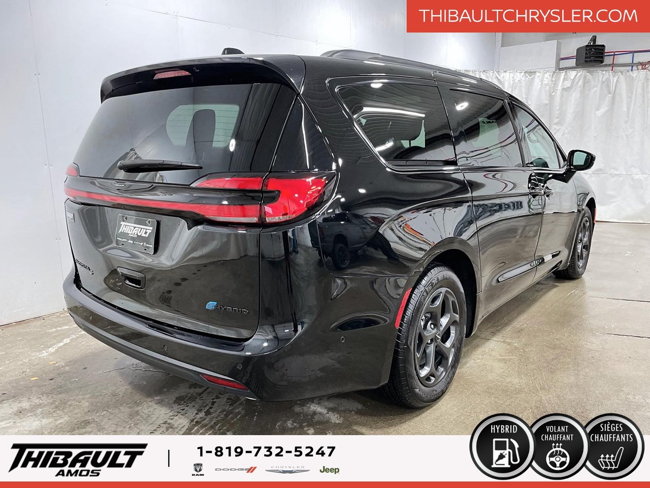 2024 Chrysler Pacifica Hybrid