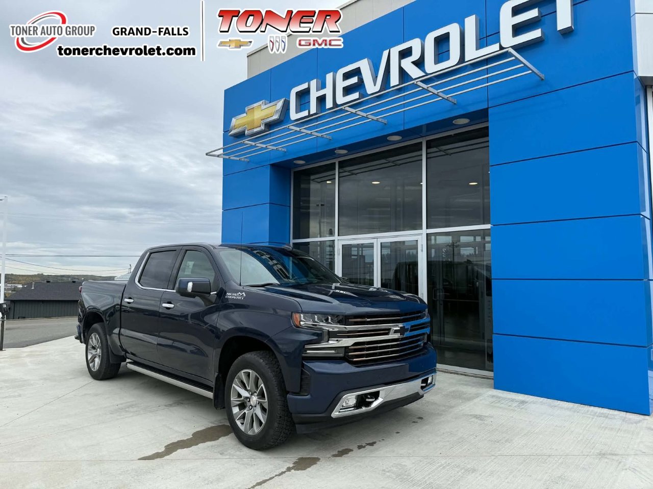 Northsky Blue Metallic 2020 Chevrolet Silverado 1500 Pickup Truck Four-Wheel Drive Automatic