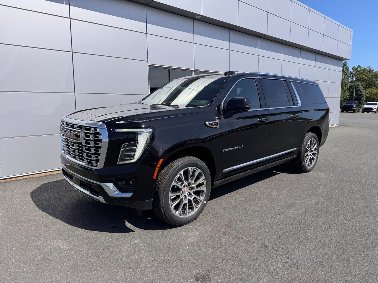 Onyx Black 2026 GMC Yukon XL SUV / Crossover Four-Wheel Drive Automatic