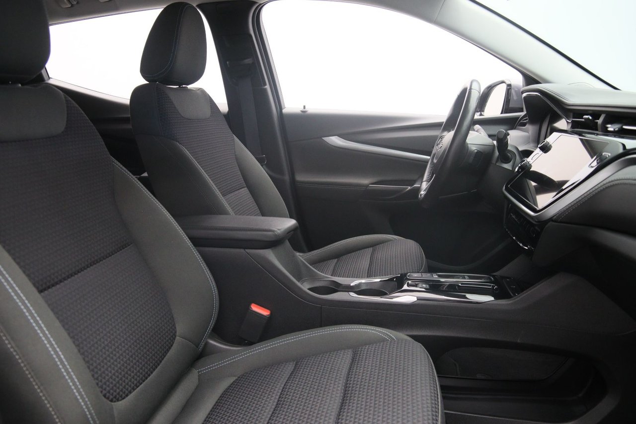 Chevrolet Bolt EUV LT 2023-15