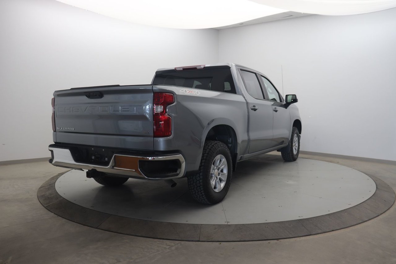 Chevrolet Silverado 1500 LT 2025-3