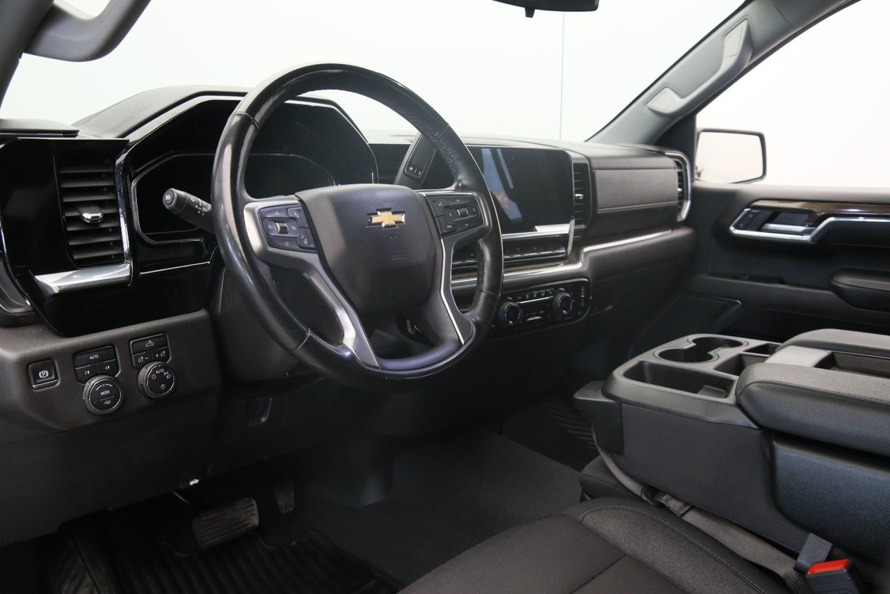 Chevrolet Silverado 1500 LT 2025-6