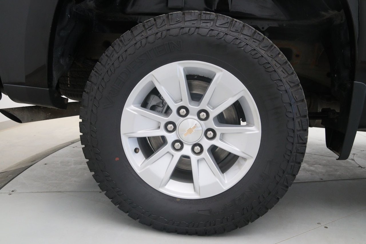 Chevrolet Silverado 1500 LT 2025-15