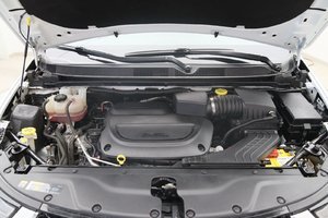 Chrysler Pacifica Touring L 2023-16