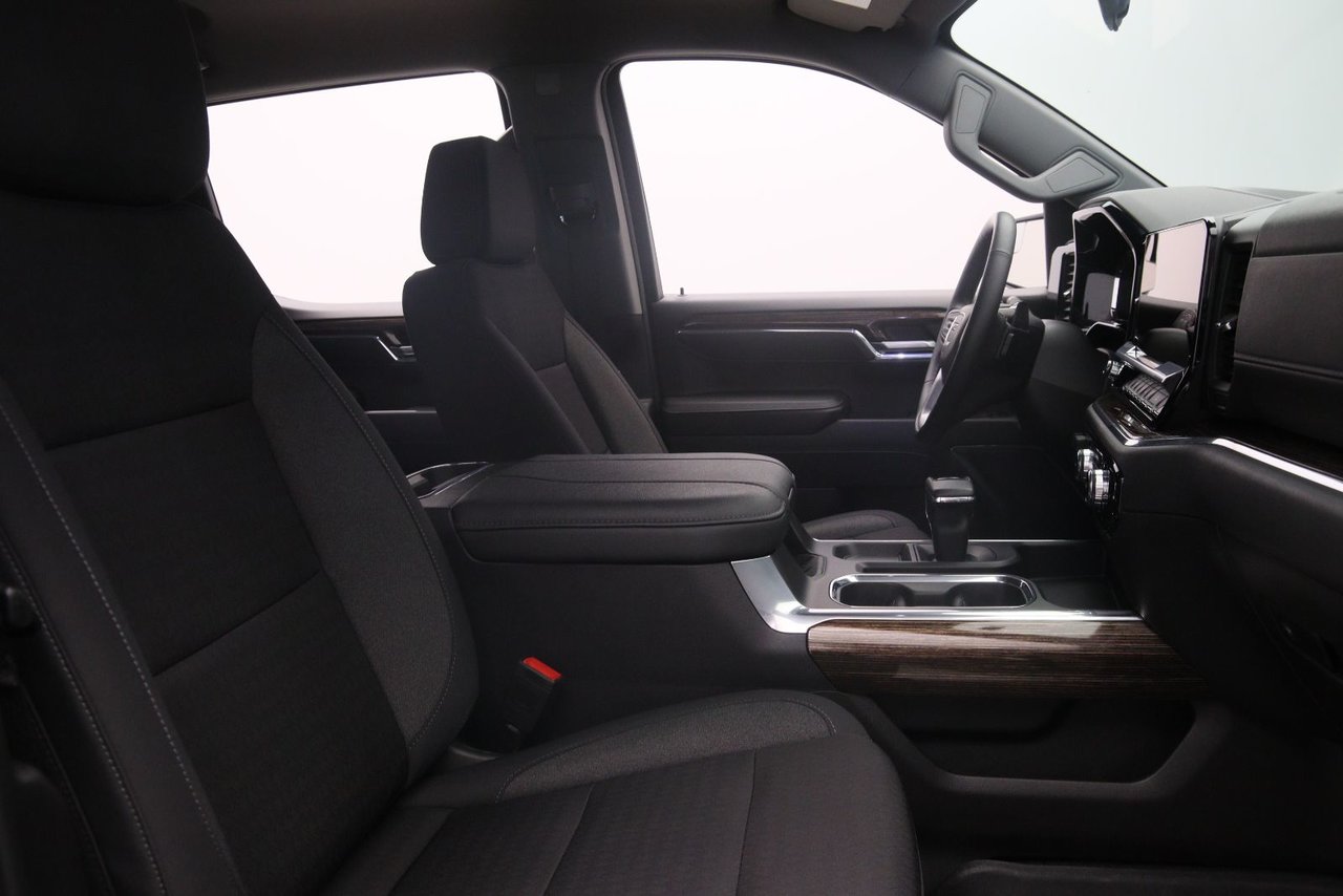 GMC Sierra 1500 Elevation 2024-15