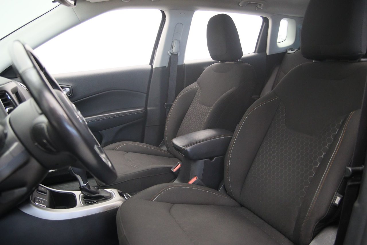Jeep Compass Sport 2020-5