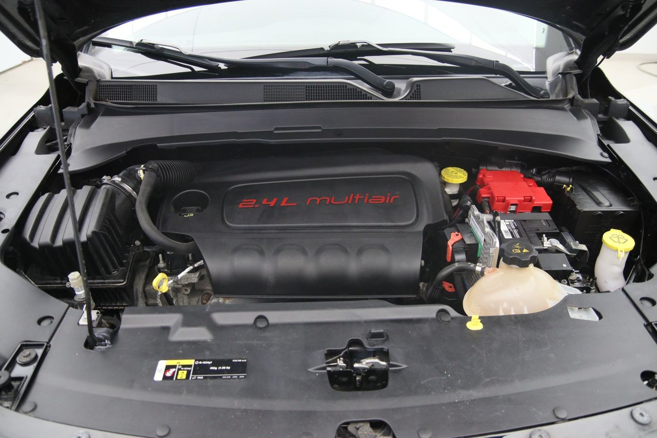 Jeep Compass Sport 2020-15