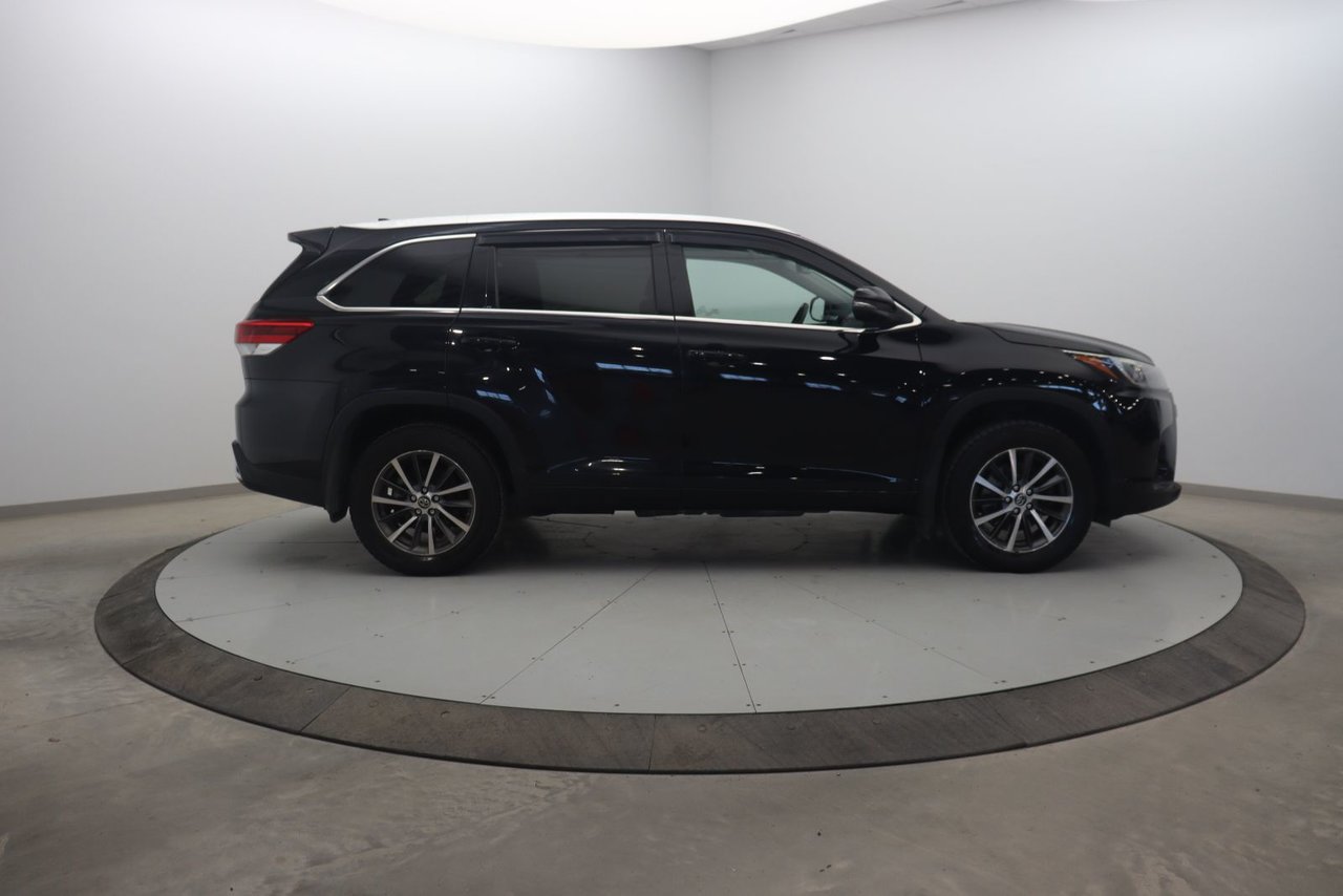 2017 Toyota Highlander