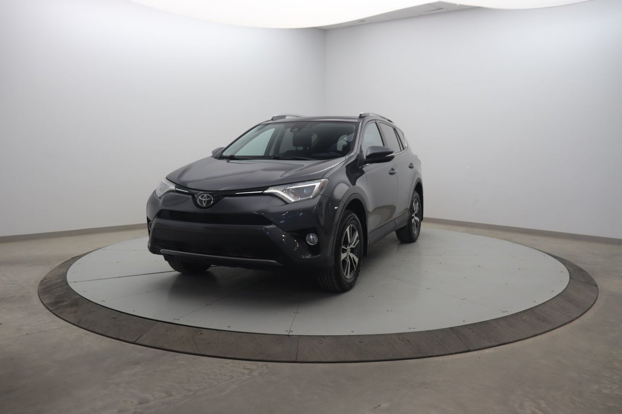 Toyota Rav4 XLE 2018