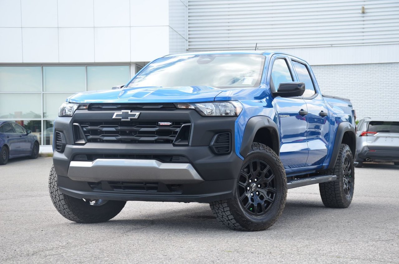  2024 Chevrolet Colorado Trail Boss Crew Cab 4WD   