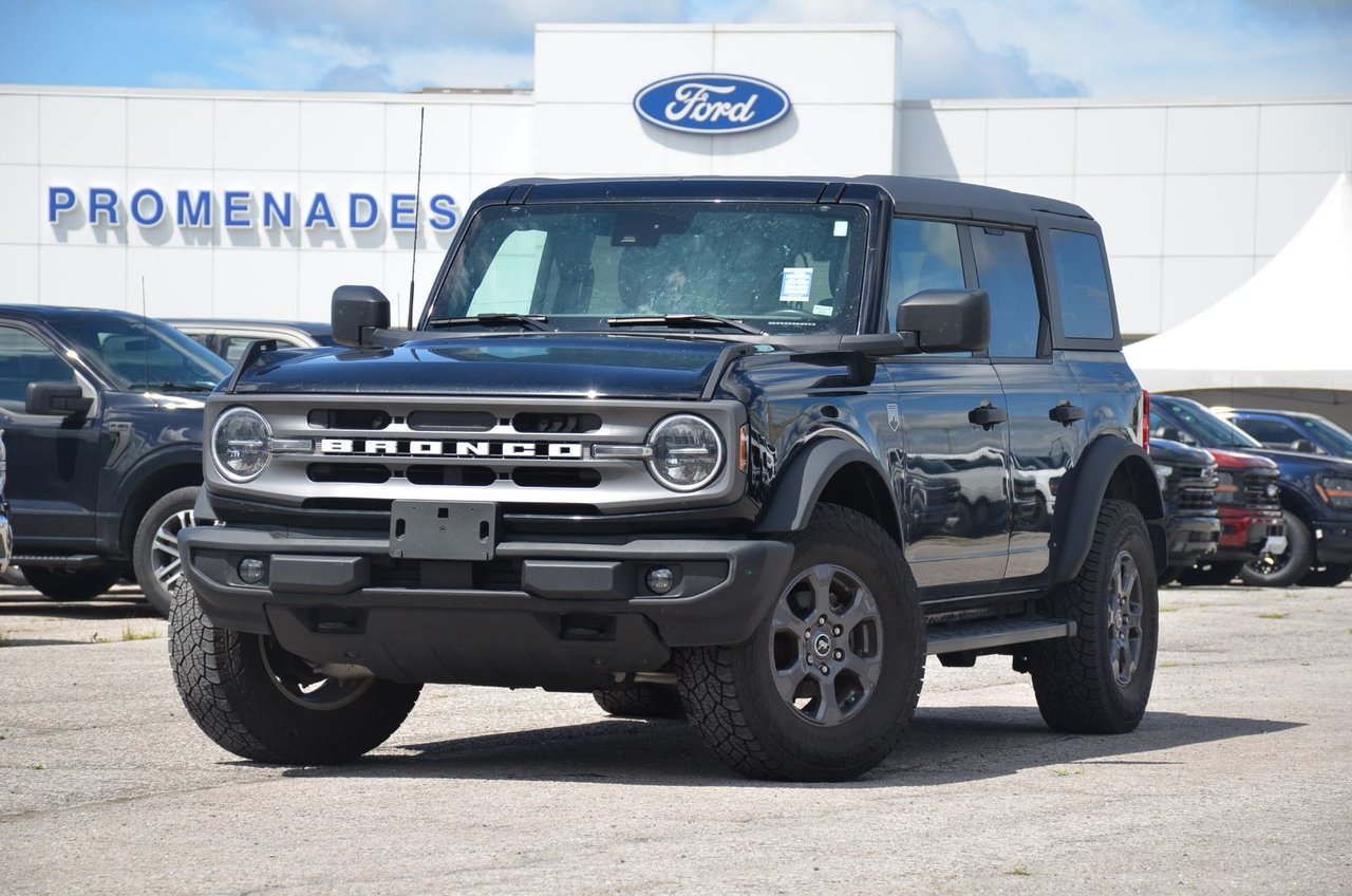 Black 2024 Ford Bronco SUV / Crossover Four-Wheel Drive