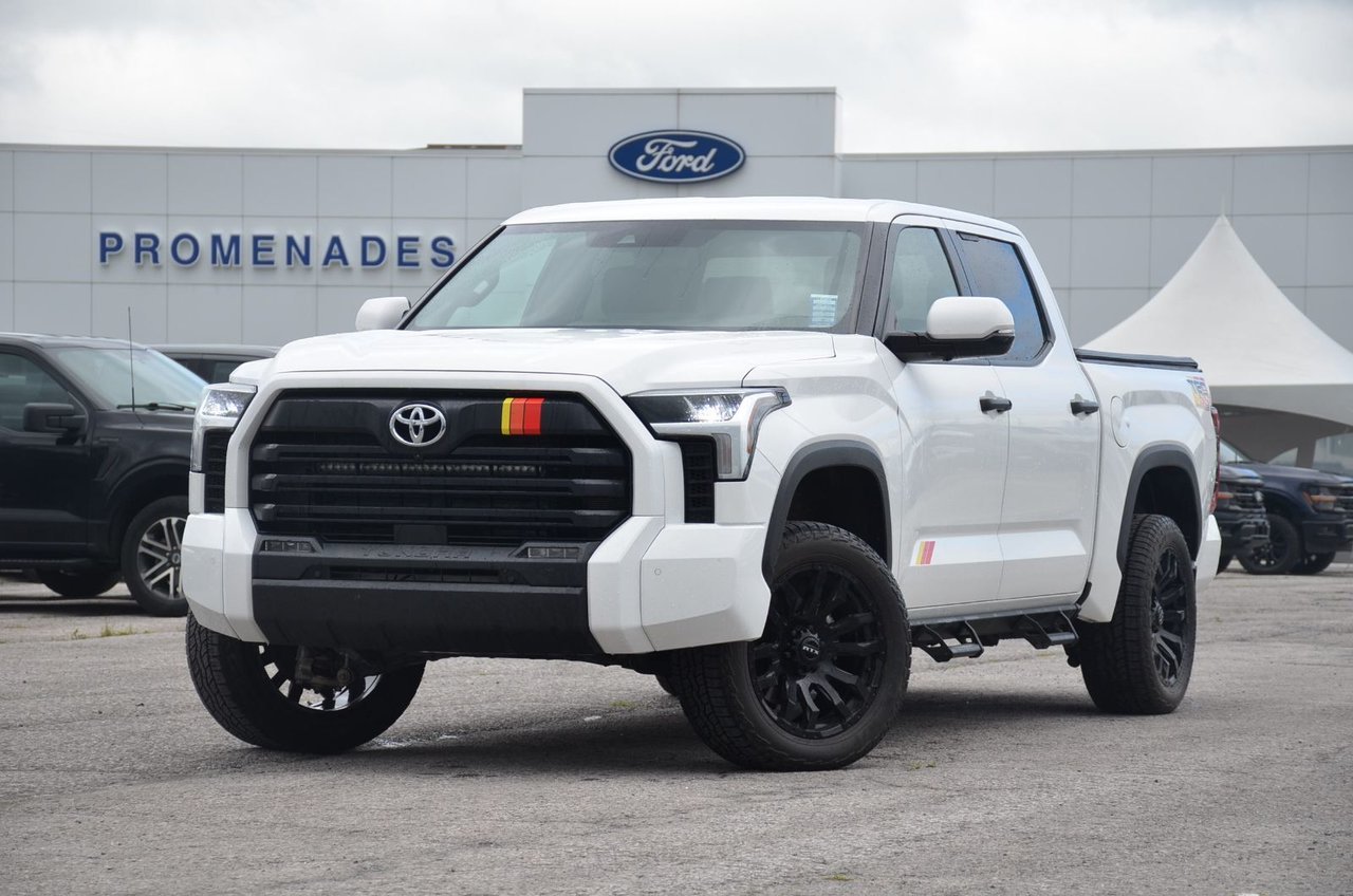 2025 Toyota Tundra Limited CrewMax Cab 4WD