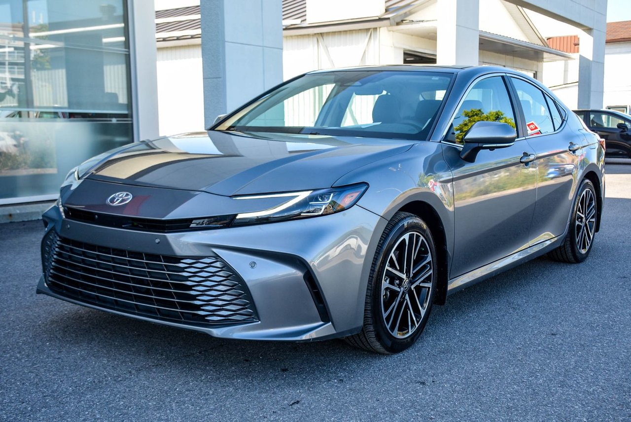 Gray 2025 Toyota Camry Sedan All-Wheel Drive Automatic