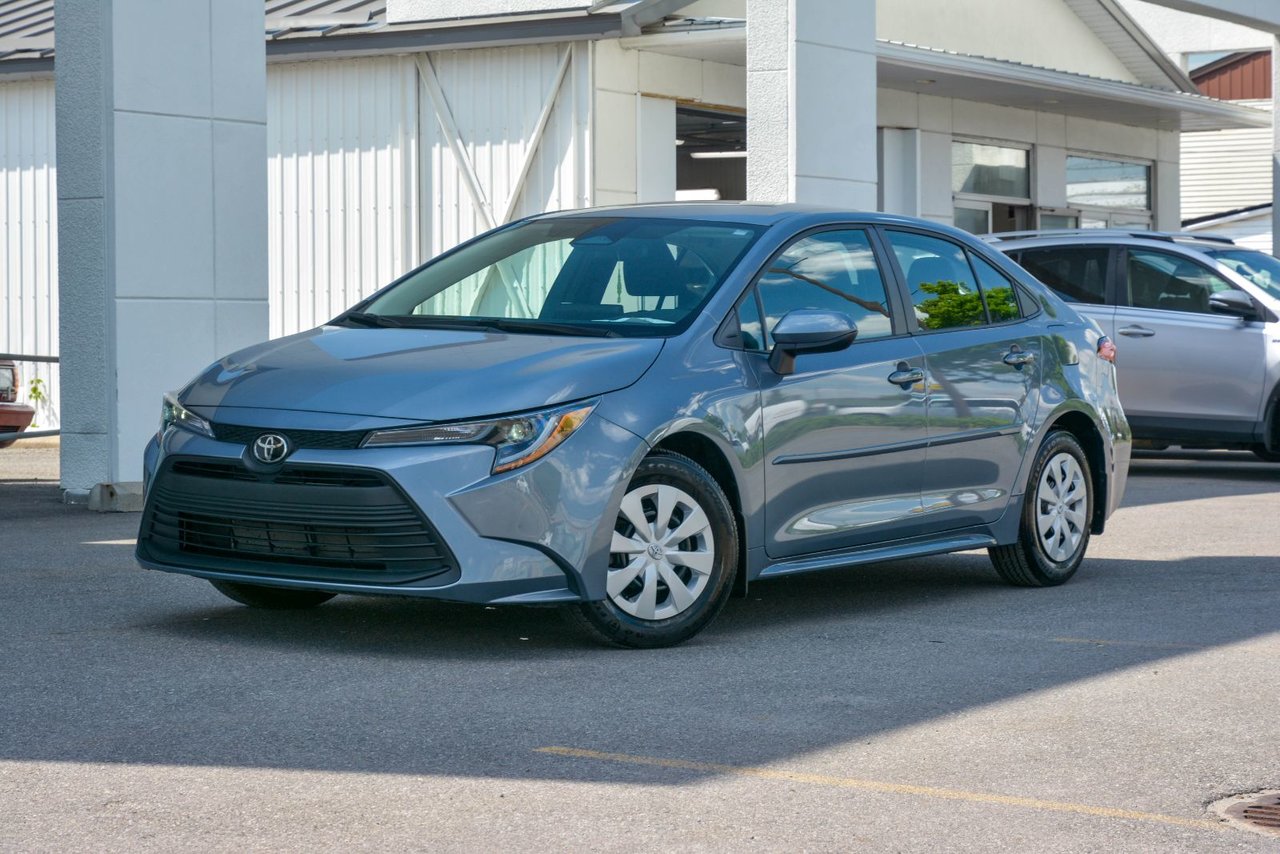 2023 Toyota Corolla LE FWD