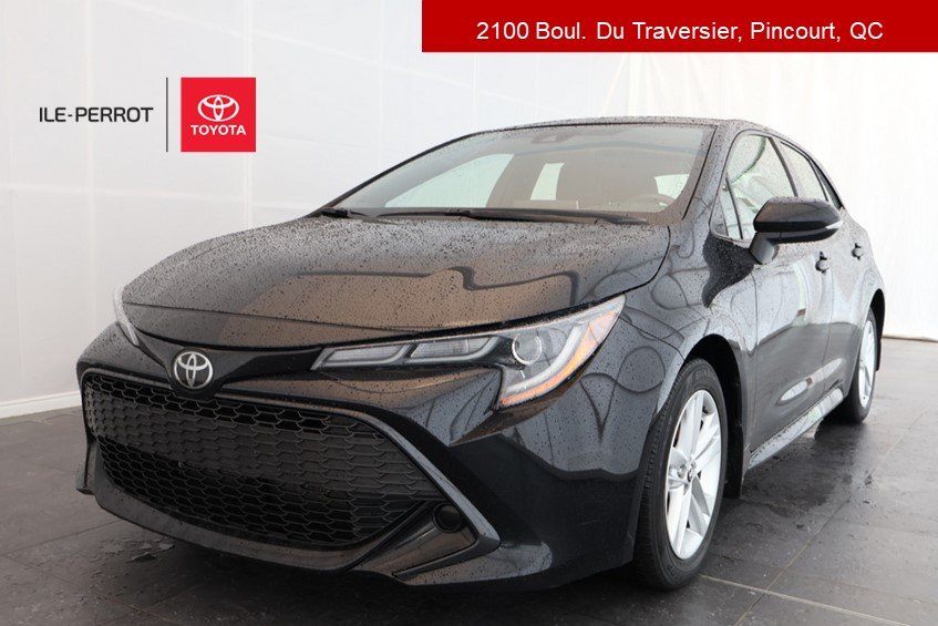 Used 2019 Toyota Corolla hatchback with 83,702 km for sale at Otogo