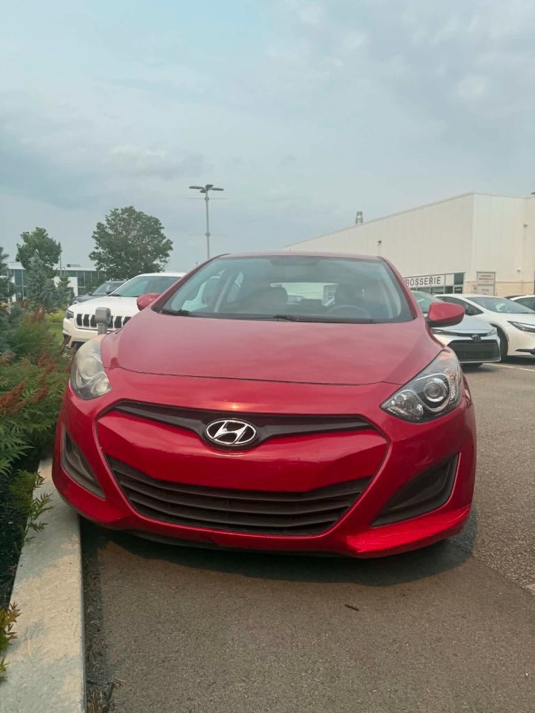 Red 2014 Hyundai Elantra GT Hatchback Automatic