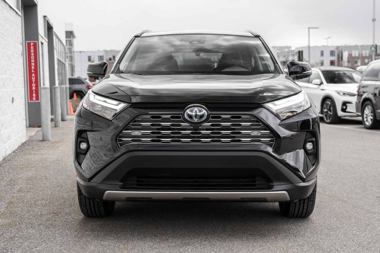 Toyota RAV4 2024