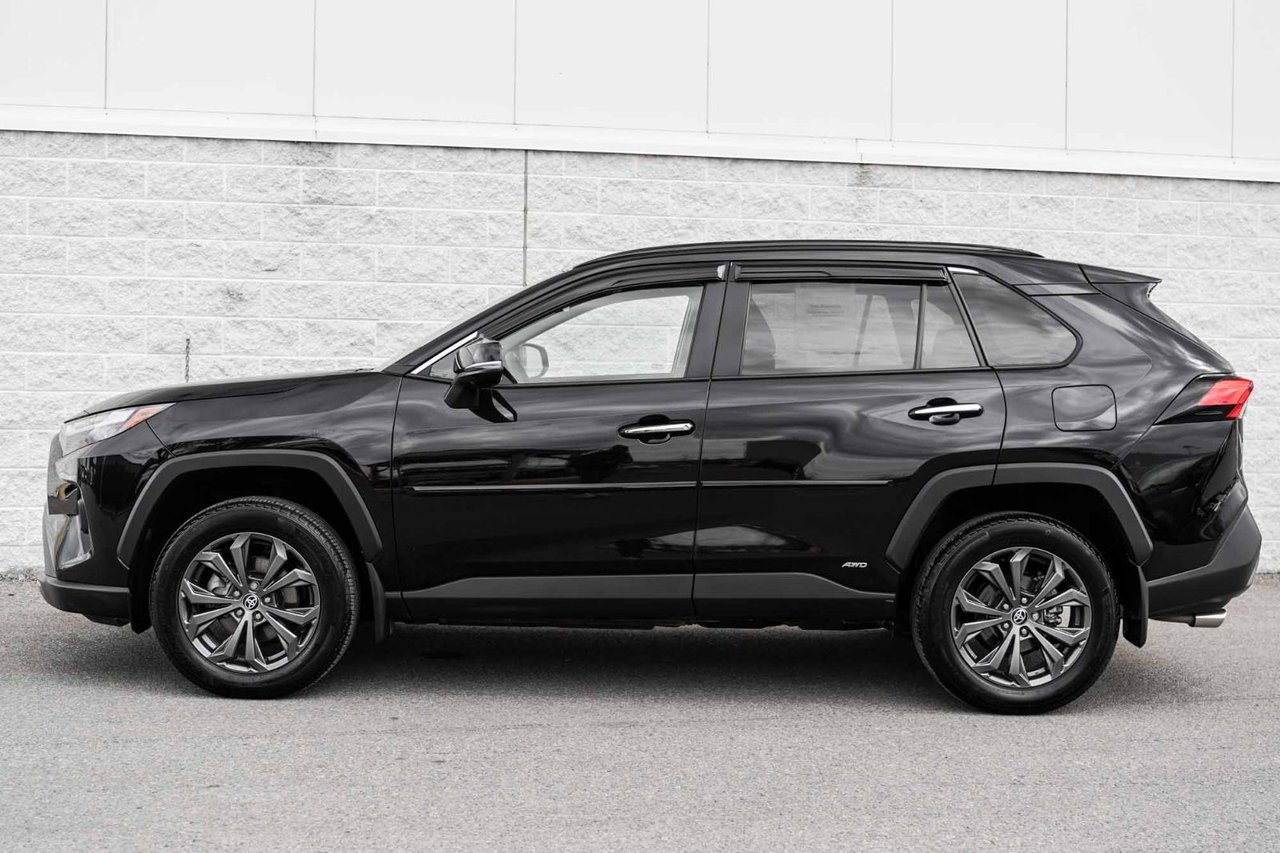 Toyota RAV4 2024