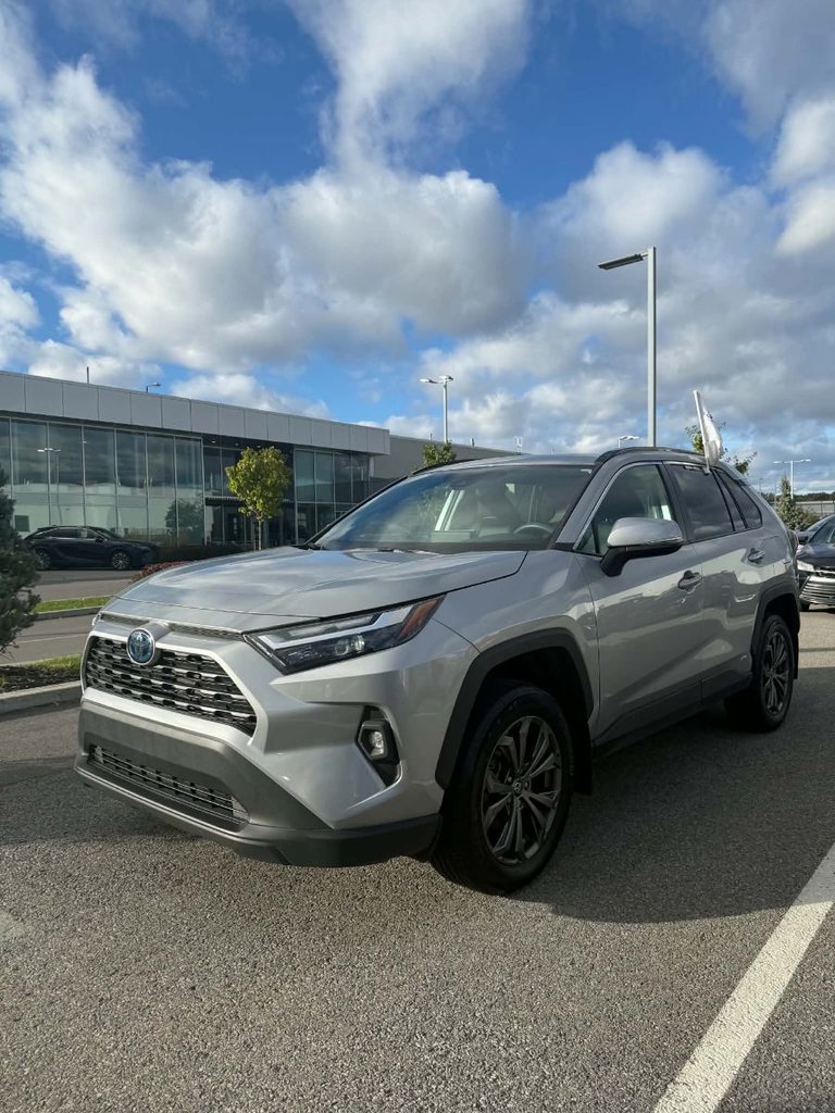  2024 Toyota RAV4 Hybrid XLE AWD   