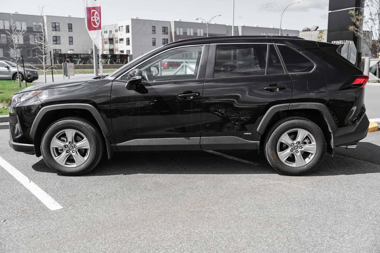 Toyota RAV4 2025