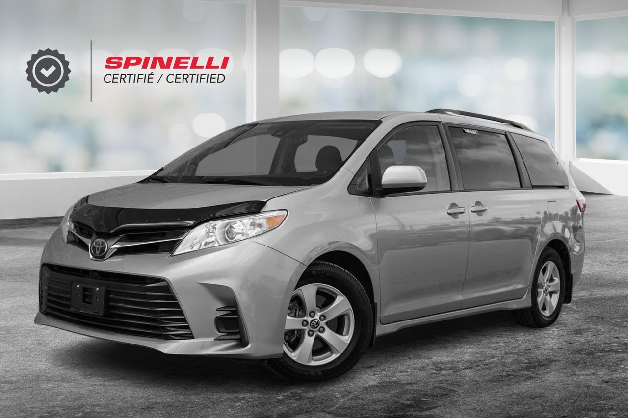 Silver Sky Metallic 2018 Toyota Sienna LE 7-Passenger FWD with Auto-Access Seat Minivan Front-Wheel Drive Automatic