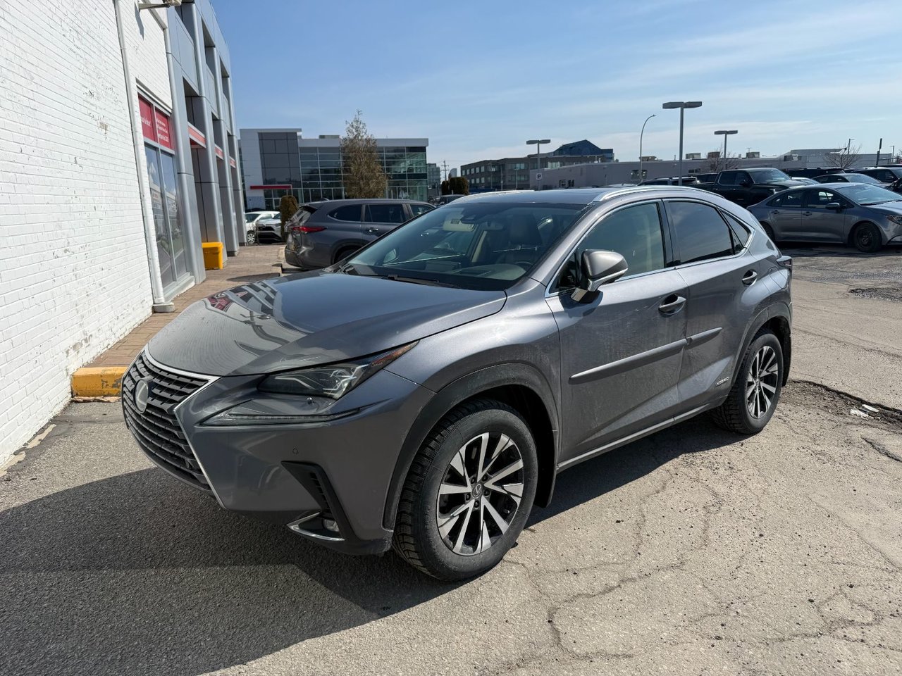 2021 Lexus NX Hybrid 300h Luxury AWD