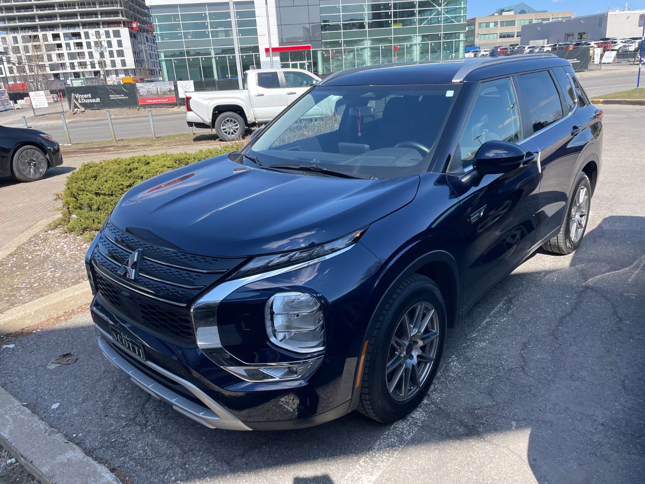 2025 Mitsubishi Outlander Hybrid Plug-in SE S-AWC