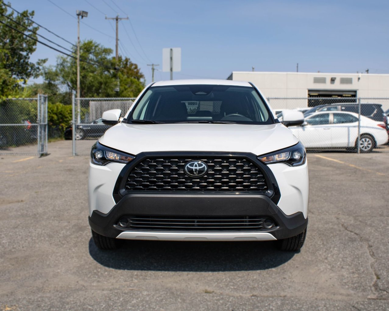 Used 2023 Toyota Corolla Cross with 4,725 km for sale at Otogo