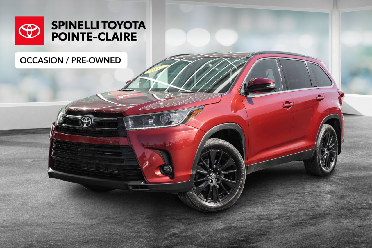 Red 2019 Toyota Highlander SUV / Crossover  Automatic