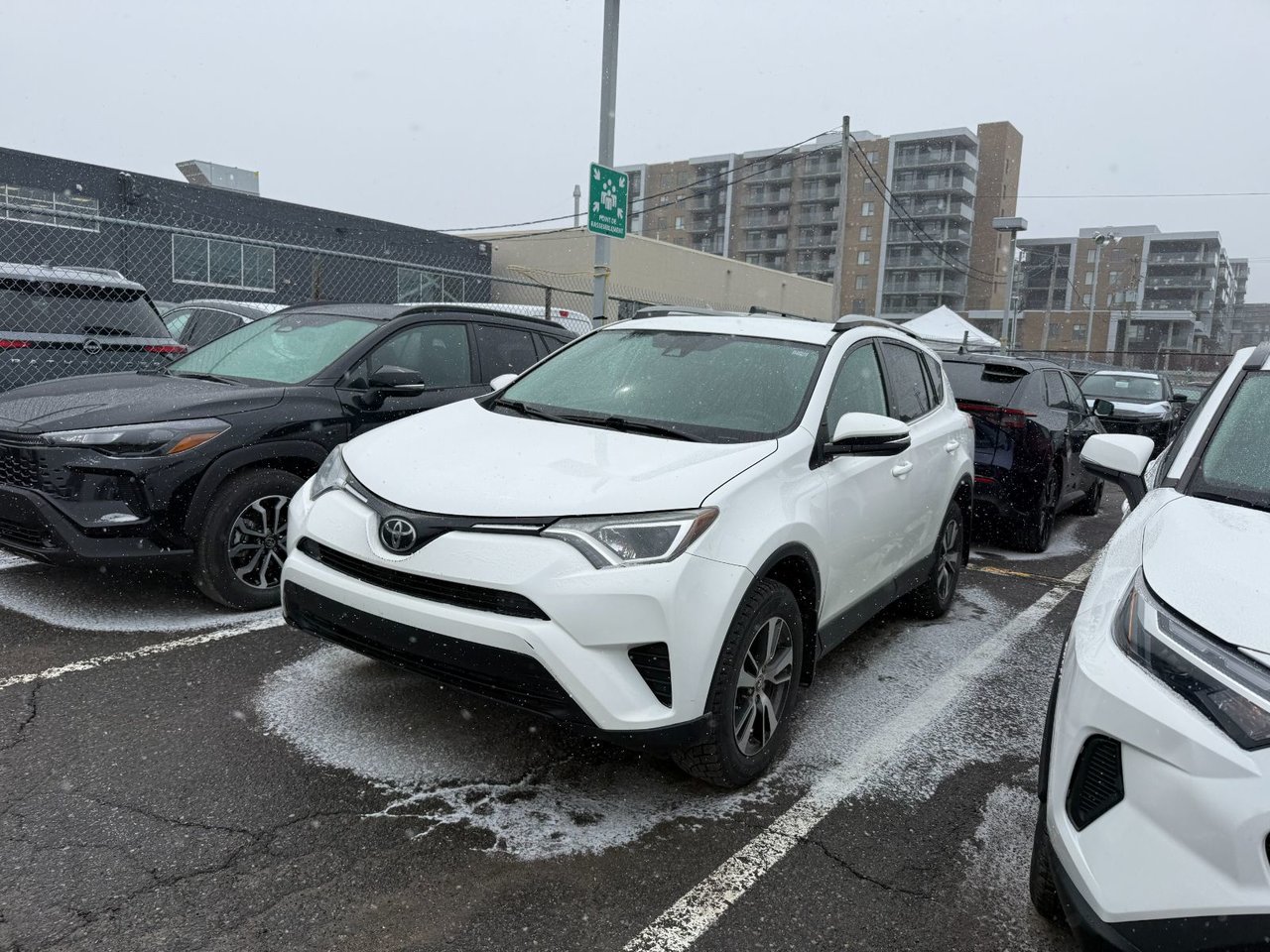 2018 Toyota RAV4 LE AWD