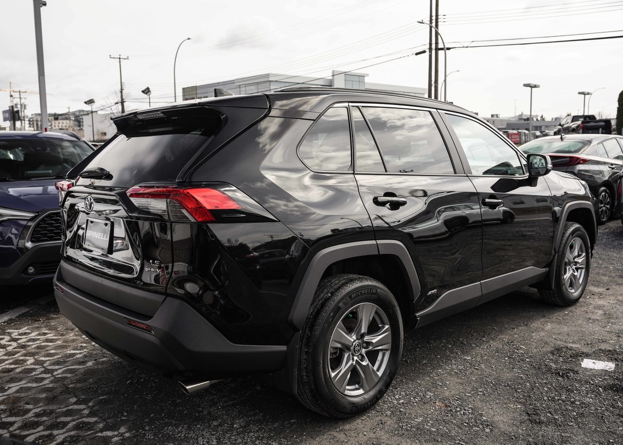 Toyota RAV4 2025