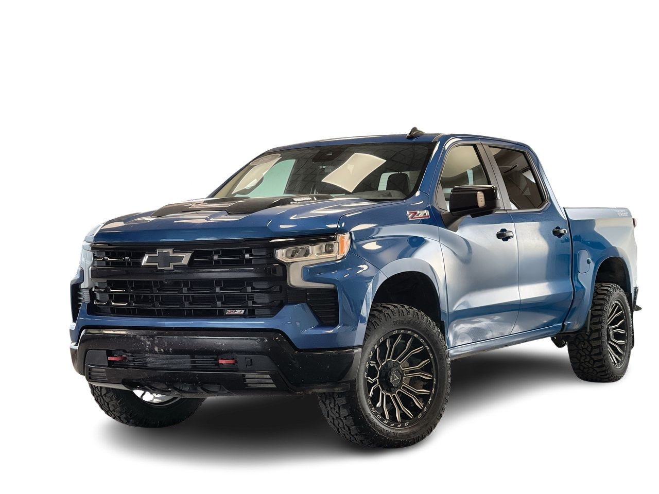 Blue 2022 Chevrolet Silverado 1500 LT Trail Boss Crew Cab 4WD Pickup Truck Four-Wheel Drive Automatic