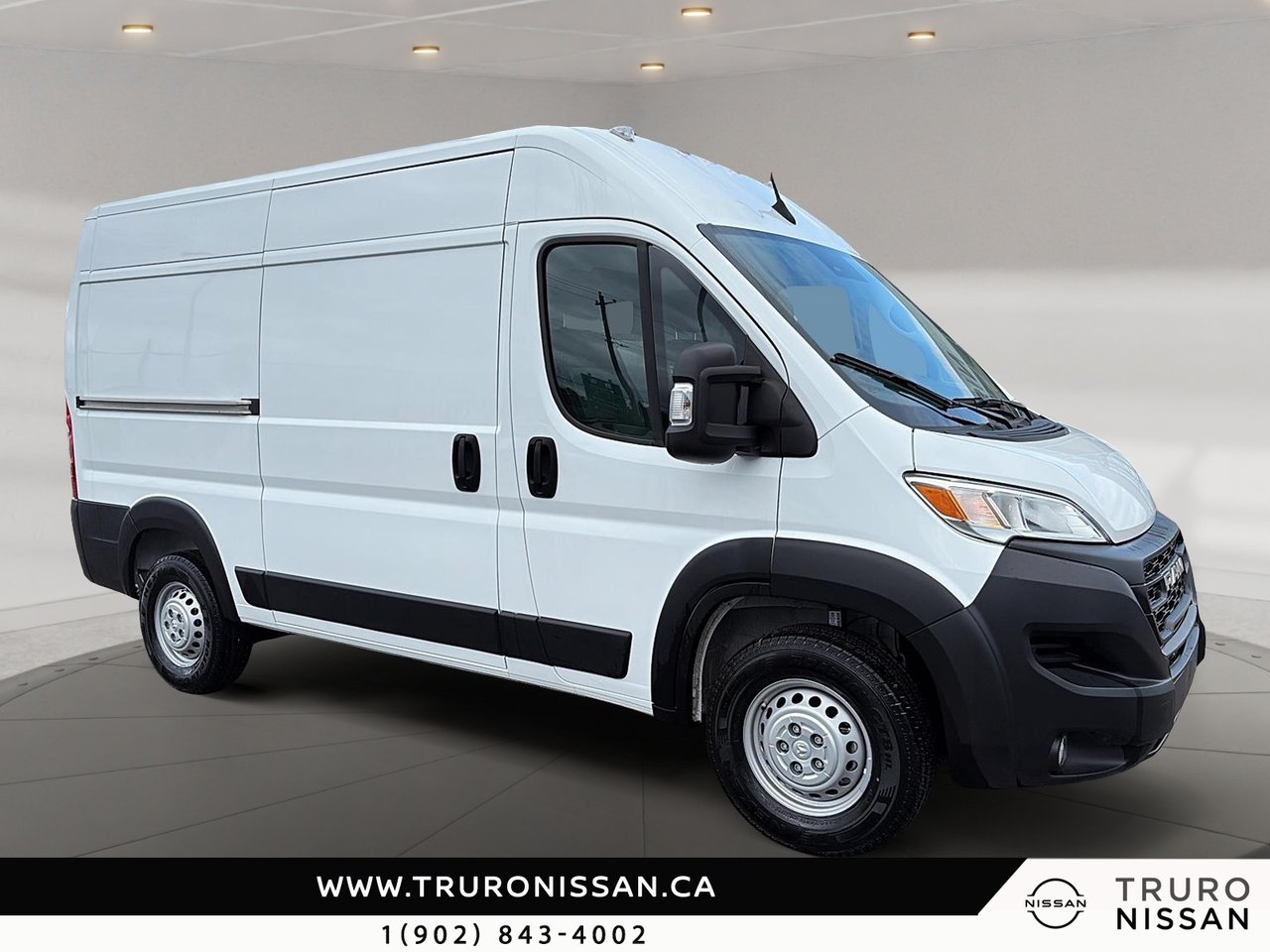 Bright White Clearcoat 2025 RAM ProMaster Van Front-Wheel Drive 9-Speed Automatic