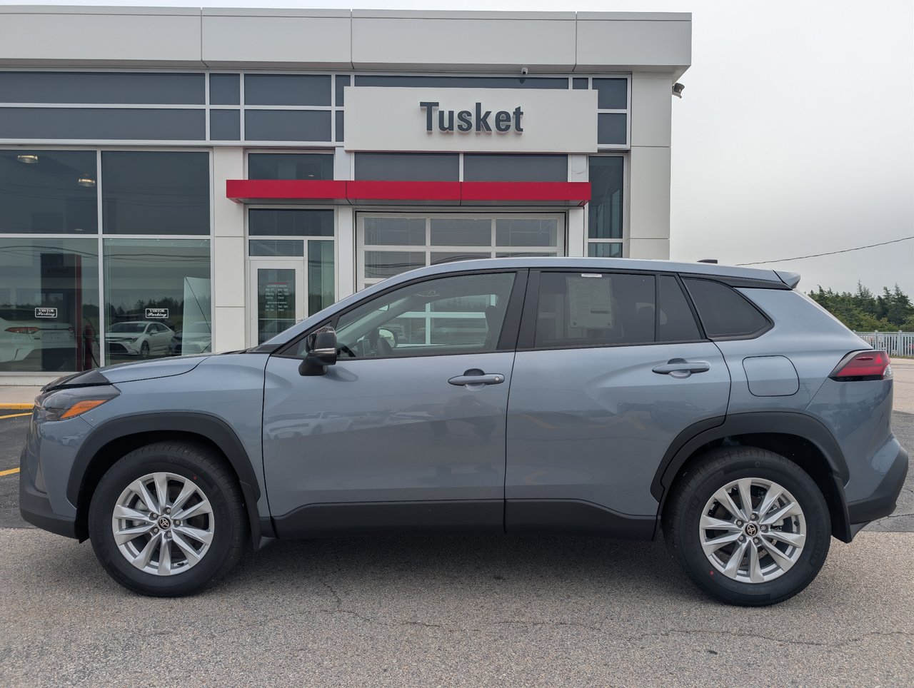 2026 Toyota Corolla Cross LE FWD