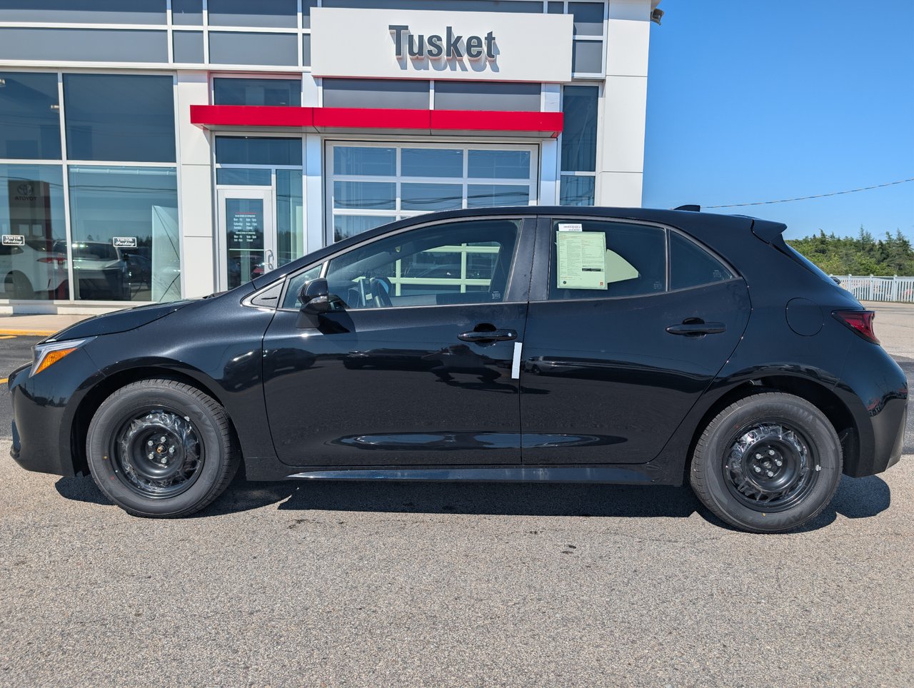  2026 Toyota Corolla Hatchback SE FWD   