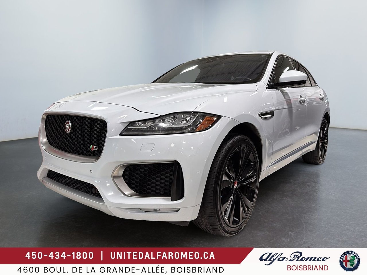Yulong White Metallic 2018 Jaguar F-PACE S AWD SUV / Crossover All-Wheel Drive Automatic