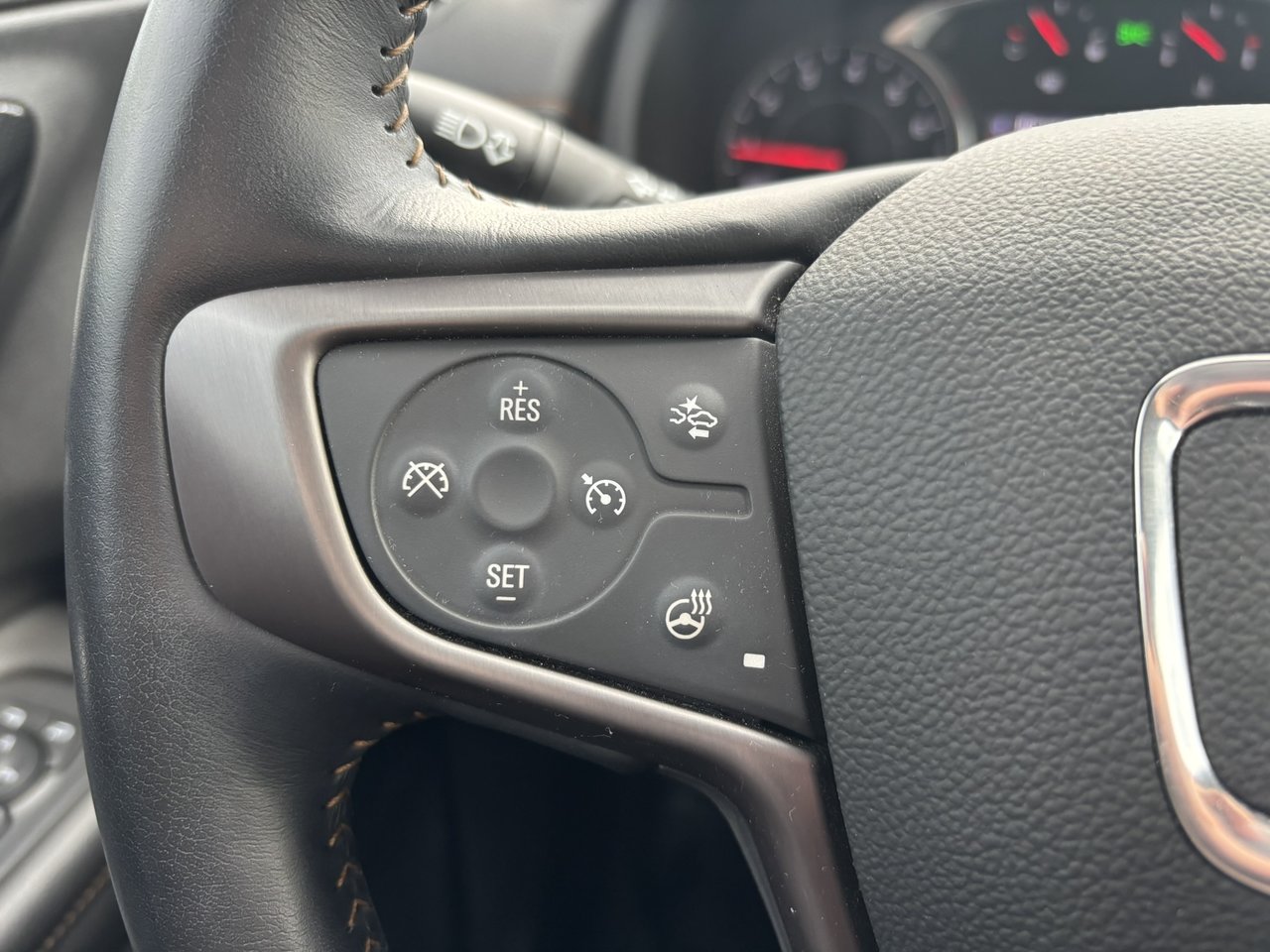 2022 GMC Terrain AWD 4dr AT4