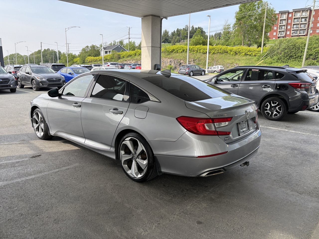 Honda Accord Sedan Touring CVT 2018