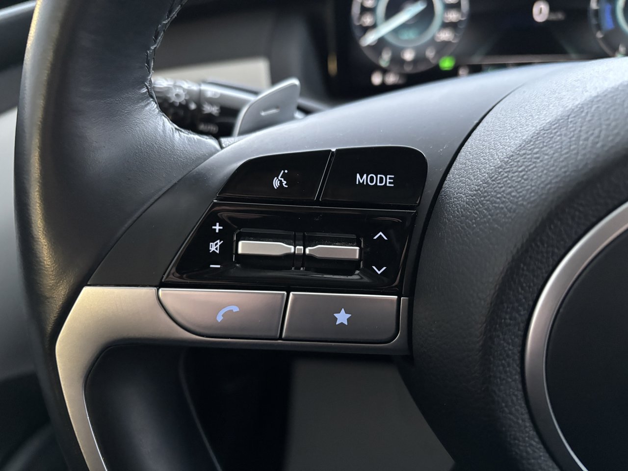 2022 Hyundai Tucson Plug-In Hybrid Luxury AWD