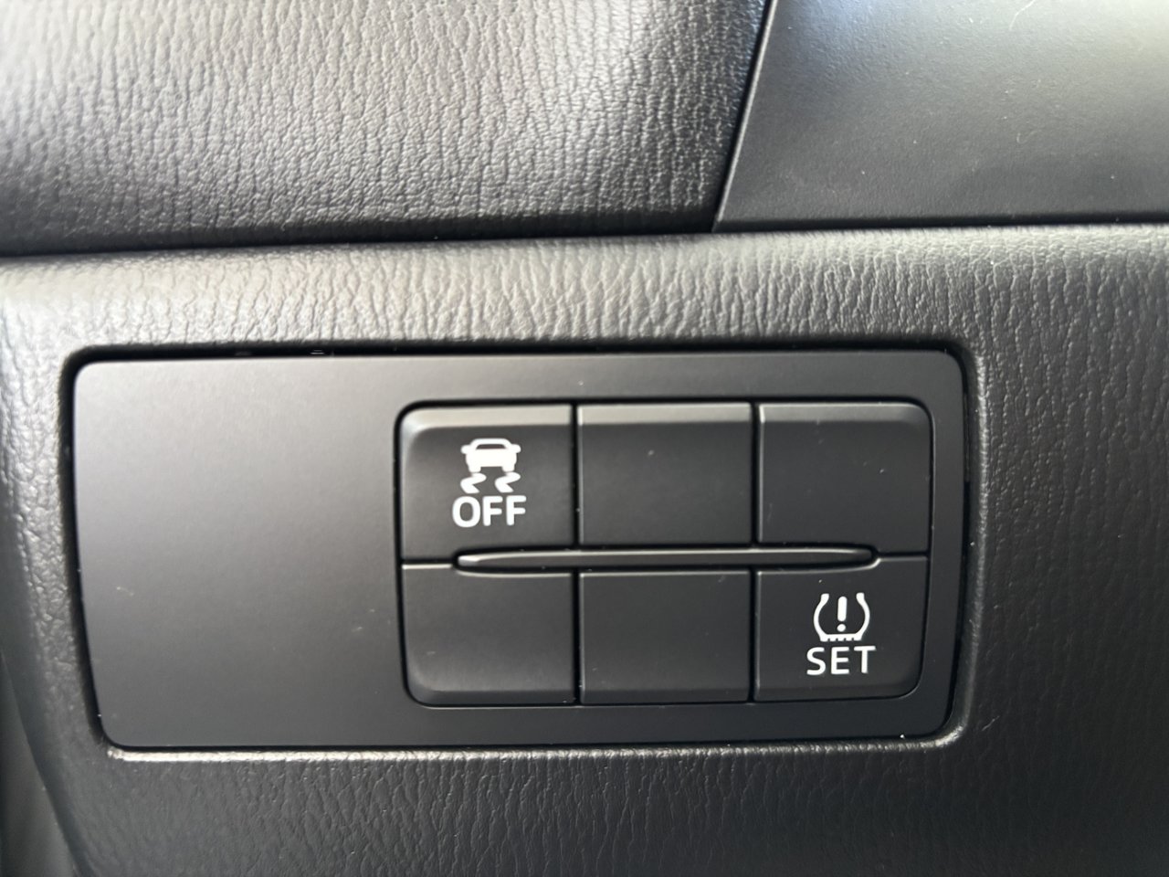 2018 Mazda 3 GX Auto