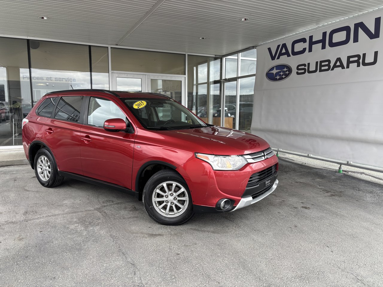 Mitsubishi Outlander 4WD 4dr SE 2015