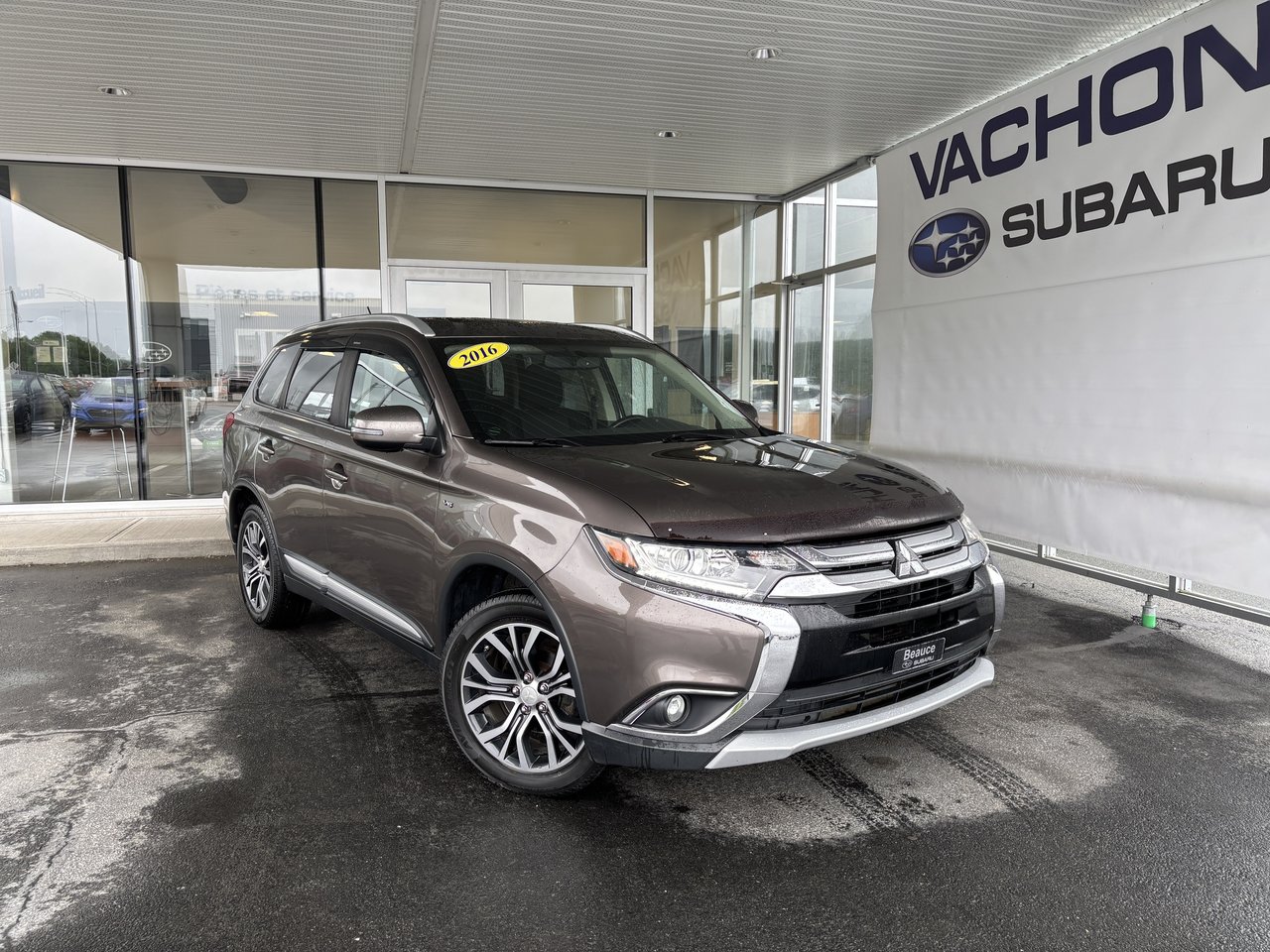 2016 Mitsubishi Outlander AWC 4dr SE