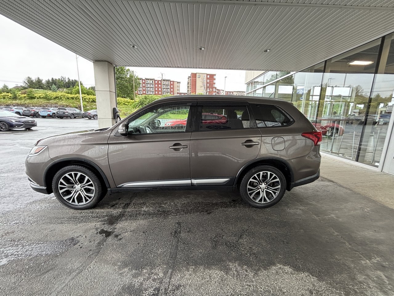 2016 Mitsubishi Outlander AWC 4dr SE