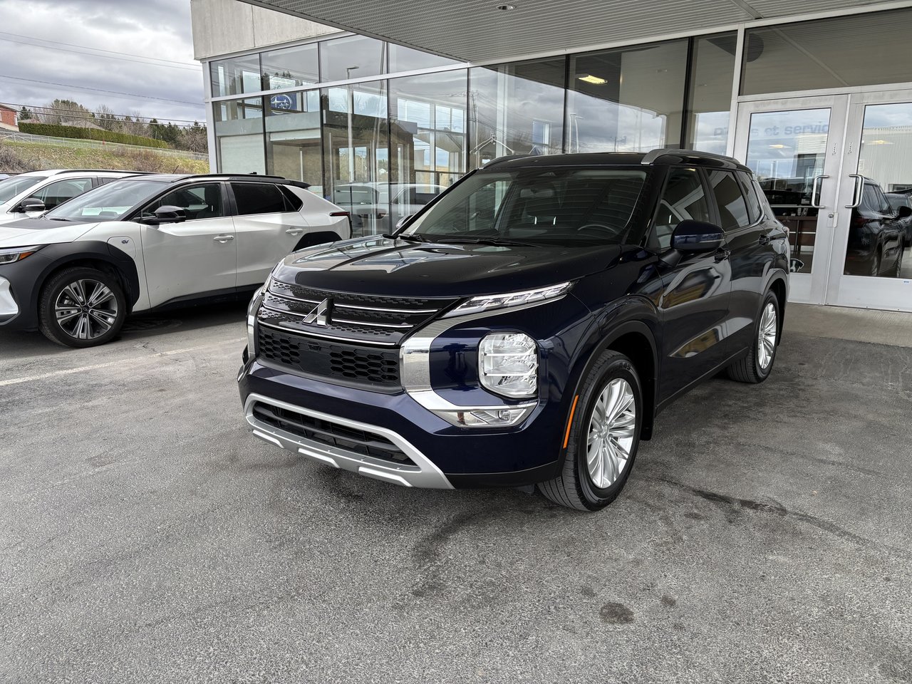 Mitsubishi Outlander SE S-AWC 2023