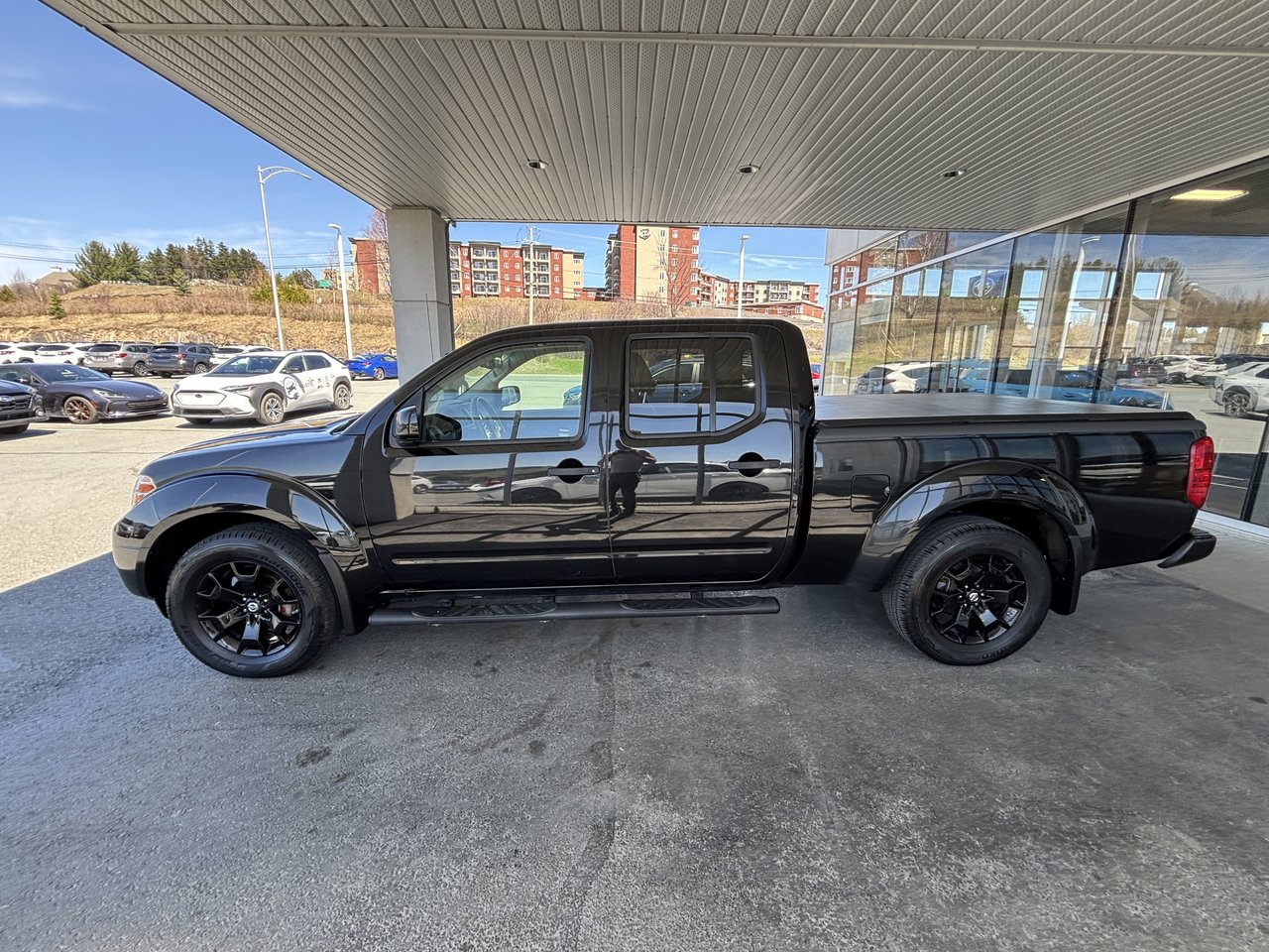 Nissan Frontier Crew Cab Midnight Edition Long Bed 4x4 Auto 2019