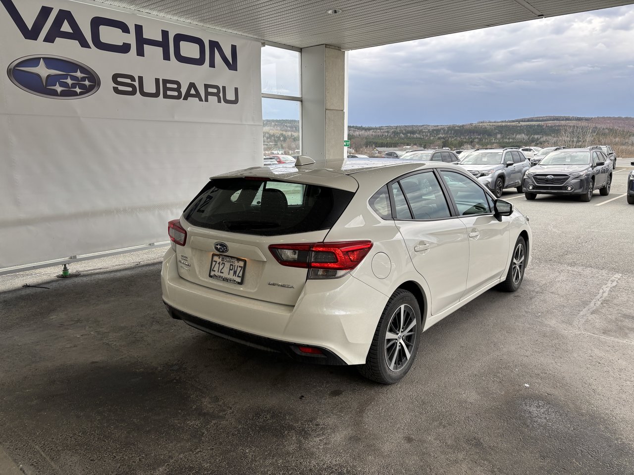 2021 Subaru Impreza Touring 5-door CVT w-EyeSight